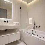 3Br La Muette Tour Eiffel Ranelagh Garden